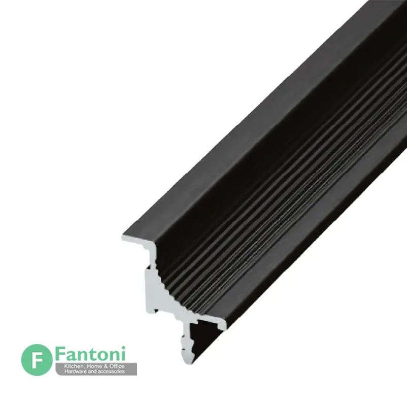 دستگیره پروفیلی شاخه ای لوکس فانتونی L261 و L262 - طول ۳۰۰۰ میلی‌متر
